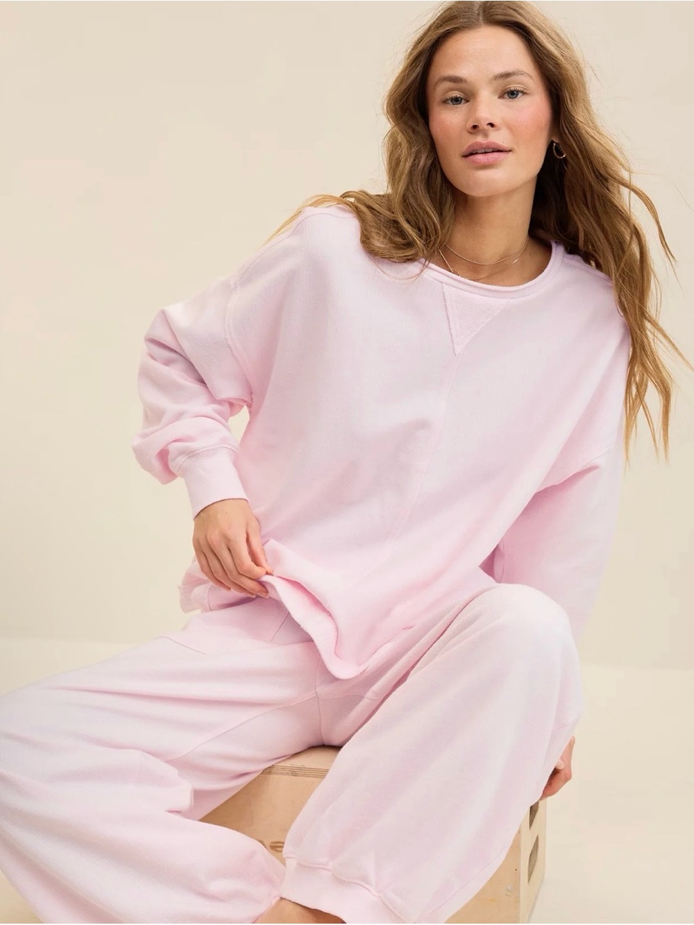 Aerie Vacay Crew Sweatshirt pink petal XS